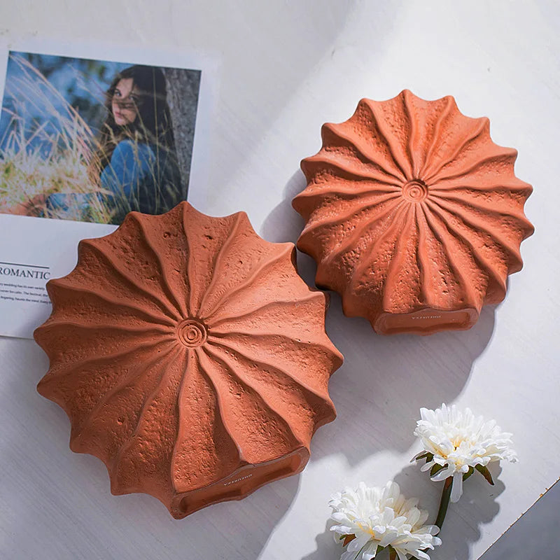 Luxurious Red Ceramic Vases - Kacey ShoppingMart